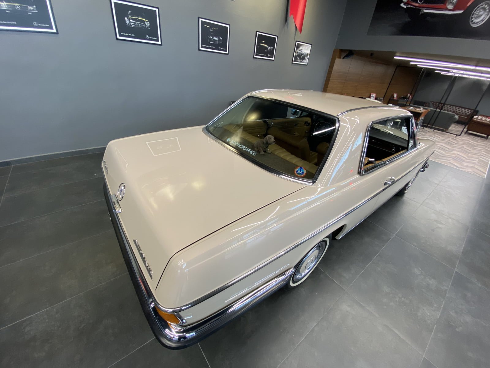 Mercedes W114 /8 Coupe Radlauf Innen Links – Für 250CE & 280CE, Klokkerholm Ersatzteil